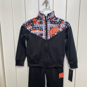 Toddler Nike sweat set